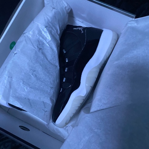 Air Jordan 11 Jubilee